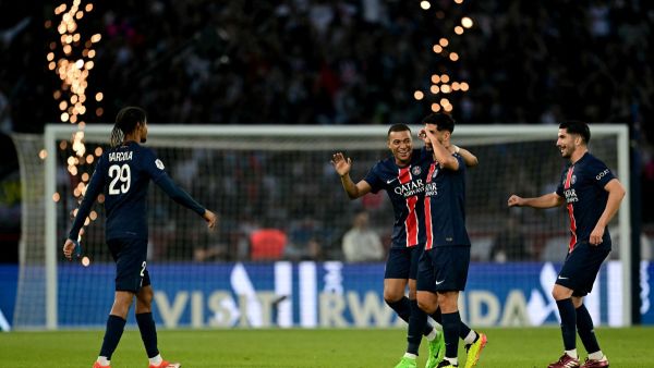 تشكيلة باريس سان جيرمان المتوقعة ضد نيس في الدوري الفرنسي 2023-24