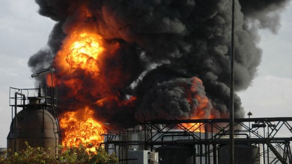 Homs Refinery Fire