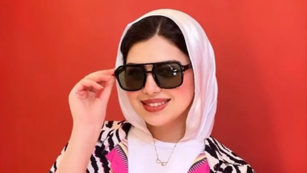الطالبة جنة
