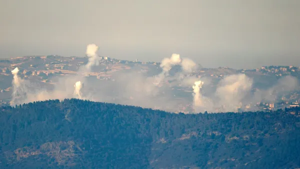 حزب الله قصف مقر قيادة فرقة الجولان (210) في قاعدة نفح بعشرات الصواريخ