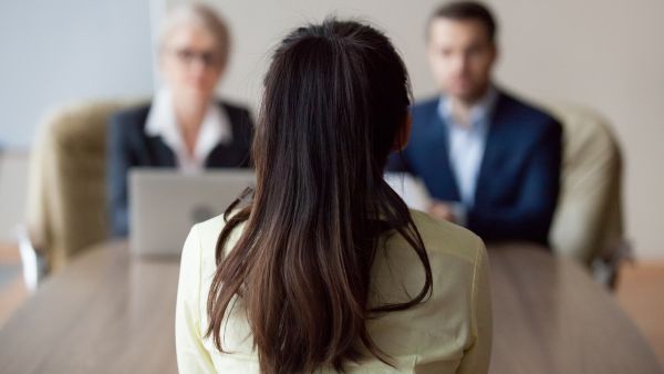 How Soon to Send a Thank You Email after an Interview