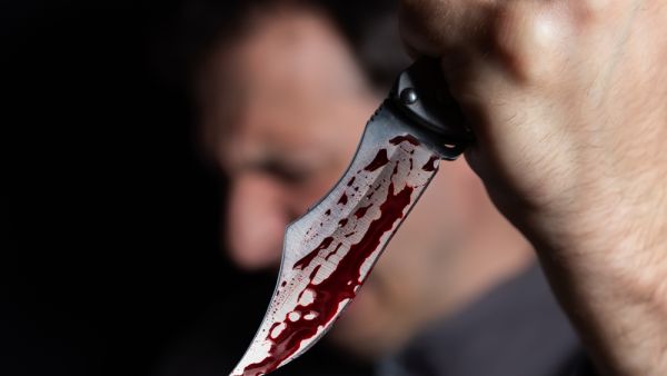 Algerian man stabs sister in the neck on Instagram live stream