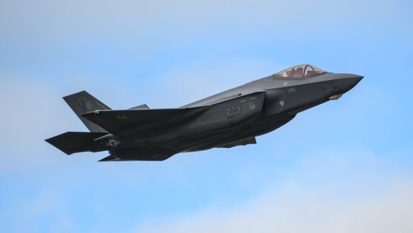 F-16 fighter