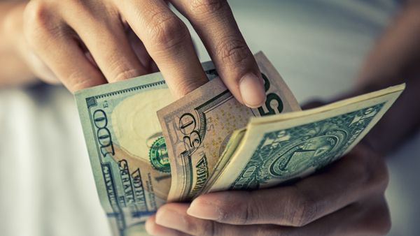 How to Invest 500K for Monthly Income