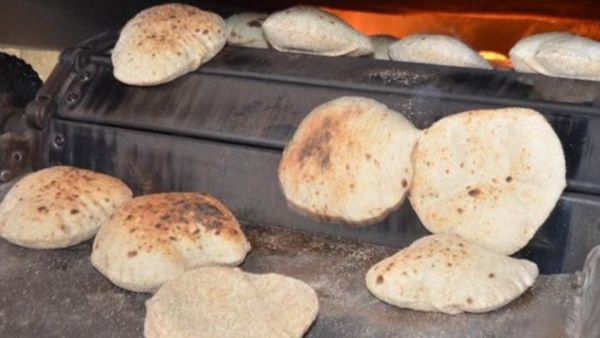  إنشاء لجنة دراسة تكلفة الخبز