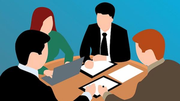احترم قرار الإدارة البيضاء وسأنفذ القرار