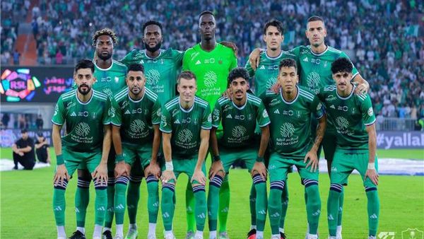  الأهلي السعودي يستهدف الماكينات