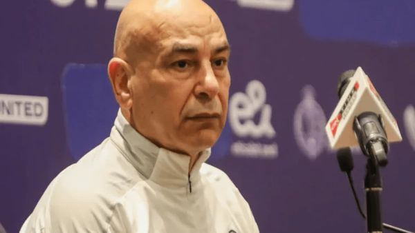 الخضري ينتقد حسام حسن.