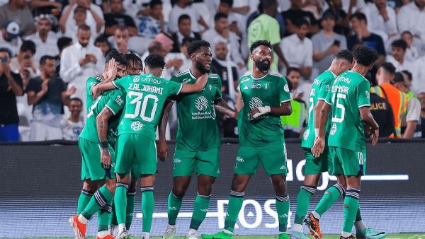 الموسم القادم الأهلي السعودي سينافس على البطولات