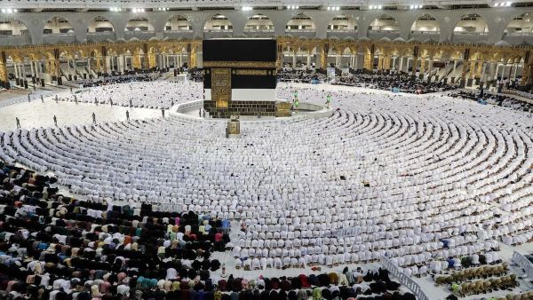  تعرف على سبب منع الحجاج من دخول مكة