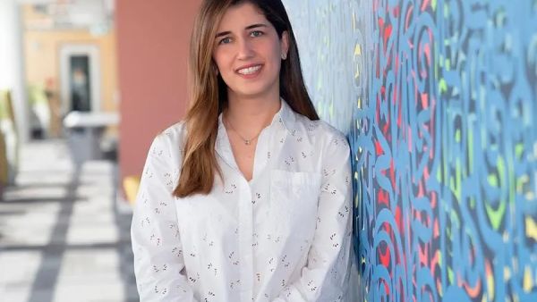جويل عواد، مديرة برامج السياسات العامة في ميتا الشرق الأوسط وشمال إفريقيا وتركيا جويل عواد، مديرة برامج السياسات العامة في ميتا الشرق الأوسط وشمال إفريقيا وتركيا