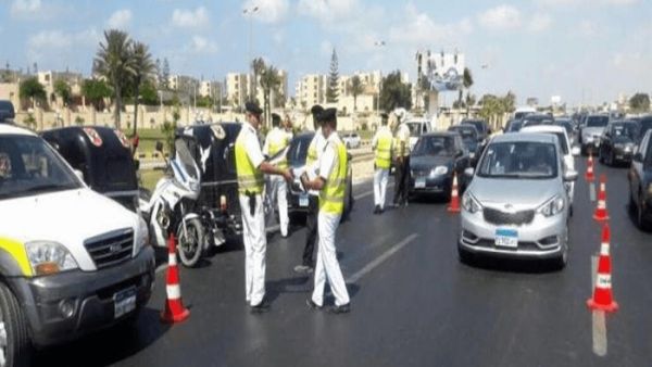 حبس وغرامة 500 جنيه! المرور المصري يحذر من تلك المخالفة