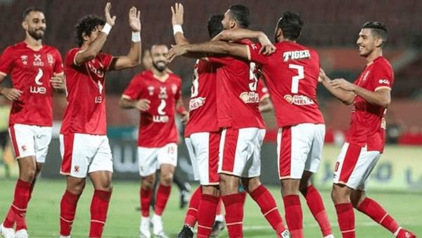  رئيس لجنة التعاقدات في الأهلي يقاضي أحد الجماهير