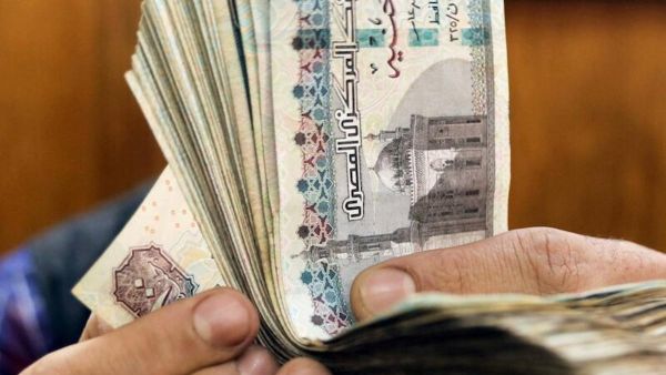 زيادة جديدة في مرتبات يوليو بمصر