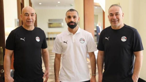 صلاح أحد أعضاء الجهاز الفني للمنتخب المصري