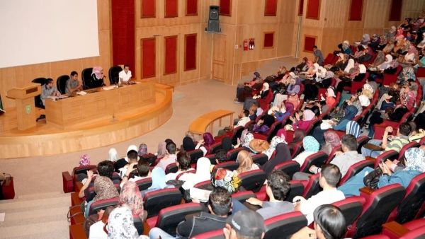 فتح باب التقديم للأجانب الراغبين في الدراسة بالجامعات المصرية 
