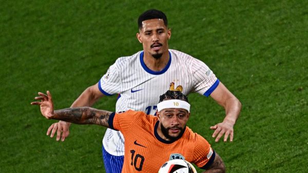 التعادل السلبي سيد الموقف (Photo by GABRIEL BOUYS / AFP)