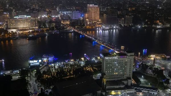 مصر تستورد كميات إضافية من الوقود لمواجهة أزمة انقطاع الكهرباء