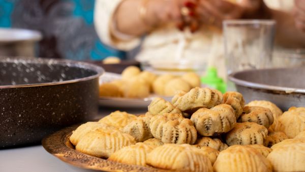 طريقة عمل معمول عيد الأضحى بالسميد هش وطري