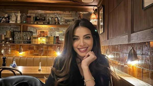 الفنانة التركية ميليسا باموك تعلق على انتقالها للعيش في السعودية