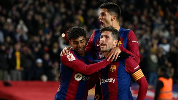 سيرجي روبيرتو يشعر باستياء كبير من إدارة برشلونة