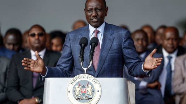 Kenyan president withdraws tax law