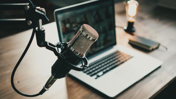 How to Promote Podcast on Social Media