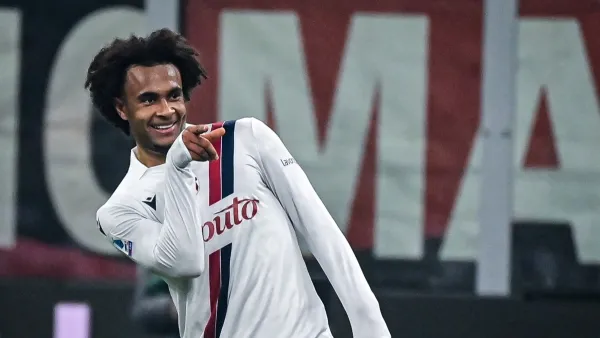 Bologna's Dutch forward #9 Joshua Zirkzee celebrates after scoring the opening goal during the Italian Serie A football match between AC Milan and Bologna at the San Siro Stadium, in Milan on January 27, 2024. (Photo by Piero CRUCIATTI / AFP)