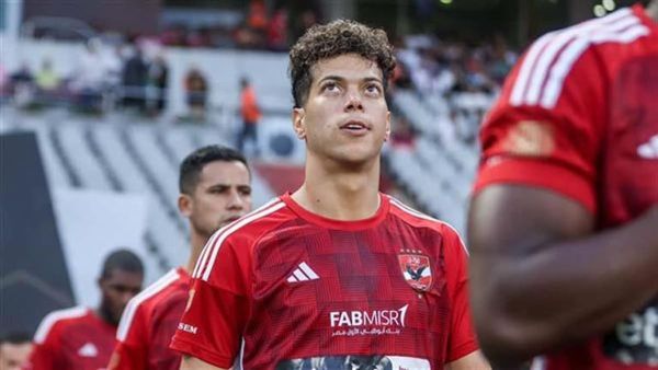 اتهام علني بالرشوة!! دونجا يفتح النار على الأهلي المصري