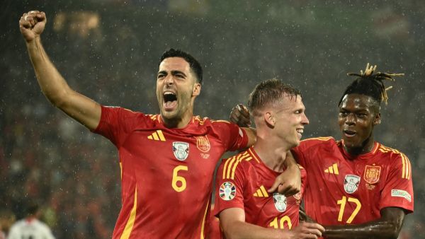إسبانيا إلى ربع نهائي يورو 2024 (Photo by Angelos Tzortzinis / AFP)