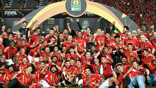 الأهلي يواجه مودرن سبورت في موقعة مرتقبة (Photo by Khaled DESOUKI / AFP)