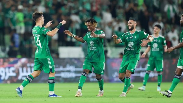 الزعيم والراقي في منافسة على نجوم الهلال 