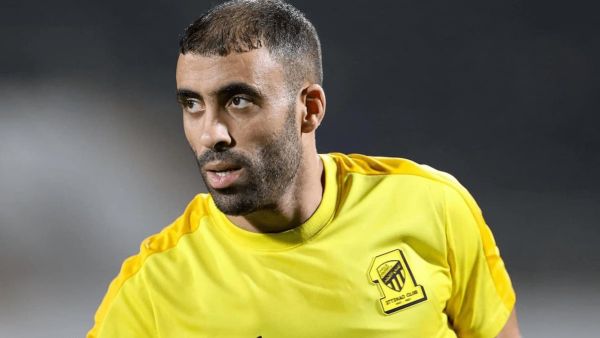 الليوث يصفع العالمي "بإهانة ساخرة" في إعلان صفقة حمد الله