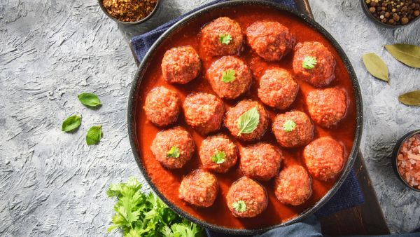 طريقة عمل كفتة داوود باشا سهلة وسريعة طريقة عمل كفتة داوود باشا سهلة وسريعة