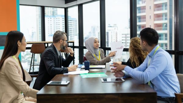 عبارات تهنئة زملاء العمل برأس السنة الهجرية 1446