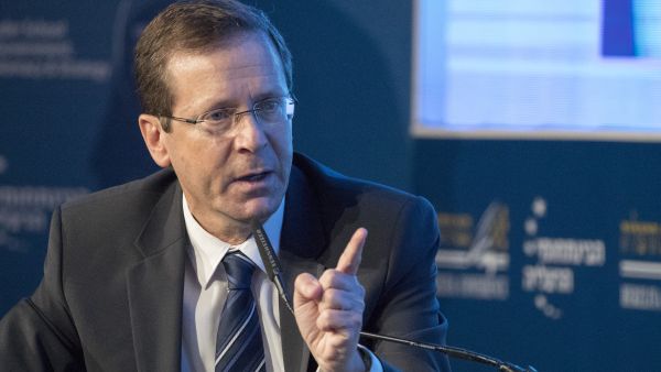 Israeli Leader of the opposition Issac Herzog attends the annual Herzliya Conference on June 22, 2017 in the central Israeli city of Herzliya. (Photo by JACK GUEZ / AFP) Herzog