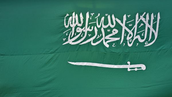 Saudi Arabia resumes importing fuel oil from Kuwait after two years