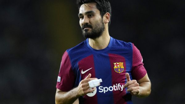 السد القطري يضع عينه على نجم وسط برشلونة إلكاي غوندوغان