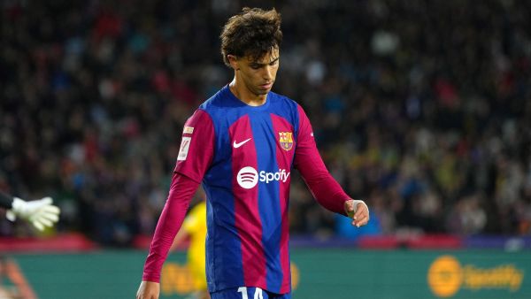 جواو فيليكس يقترب من الرحيل عن أسوار برشلونة