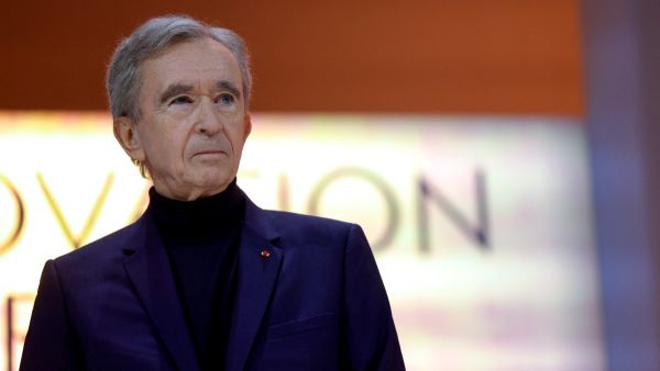 Bernard Arnault, the wolf in the cashmere coat, dominates Paris 2024 Olympics
