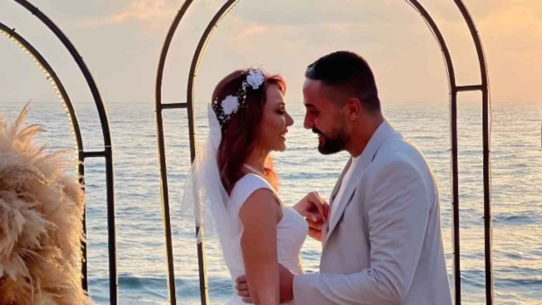 نادين تحسين بيك