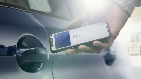 CCC Digital Key. BMW Group is first automobile manufacturer to receive the Car Connectivity Consortium (CCC) Digital Key™️ certificate.