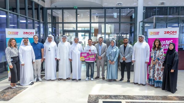 خلال الحدث مجموعة اينوك ودريم دبي تكافئان عميل من عملاء "زووم" بجائزة 500,000 درهم نقداً