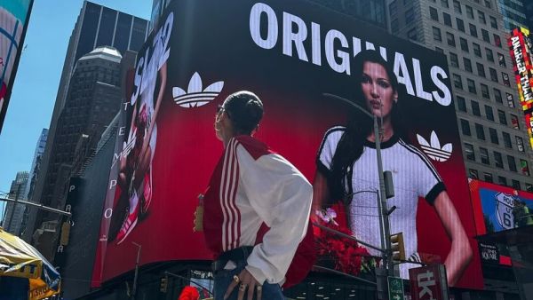 Bella Hadid Adidas 