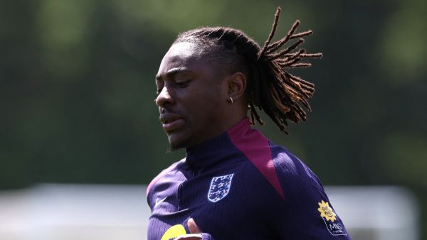 England's forward #21 Eberechi Eze attends a training session of England's national football team, ahead of the UEFA Euro 2024 European football Championship, in Blankenhain, Thuringia, on June 13, 2024. (Photo by Adrian DENNIS / AFP)