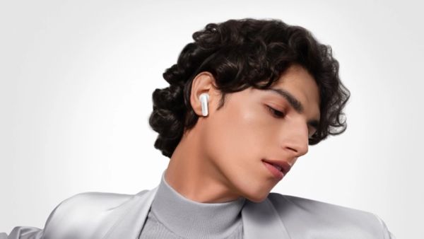 HUAWEI FreeBuds 6i. Huawei Sets New Standards in Noise-Cancelling with the Stylish and Powerful HUAWEI FreeBuds 6i