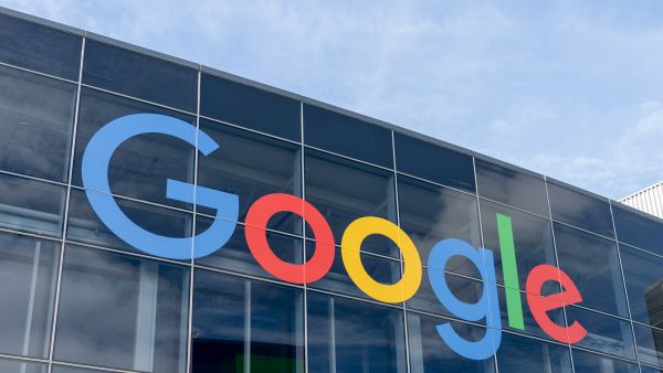 Google decides to keep third-party cookies in Chrome