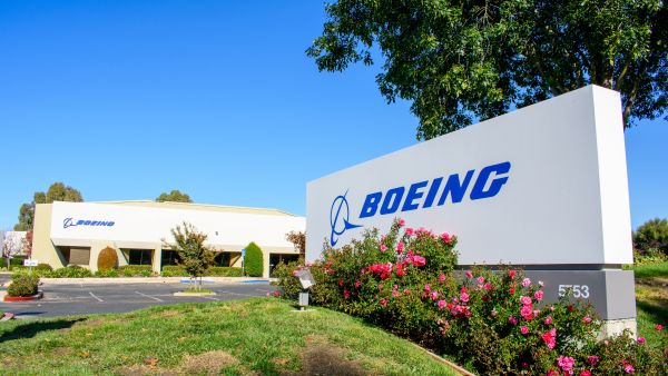 Boeing sold only 3 passenger planes last month, sales decline 95%