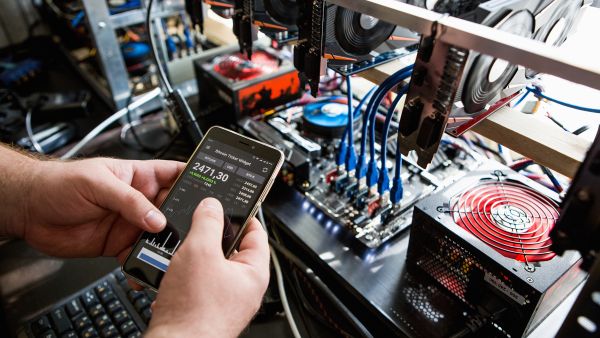 Putin says Crypto mining is causing power outages in Russia