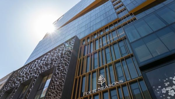 فندق فورسيزونز مونتريال يطلق مجموعة جديدة من العروض الصيفية المميزة